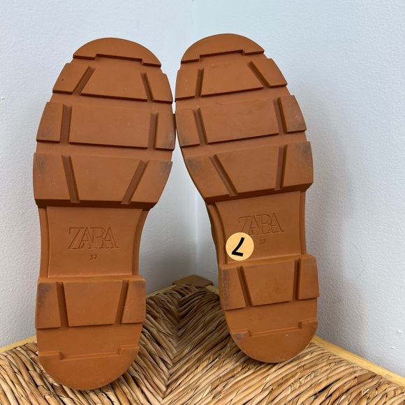 NWT Zara Tan Rubberized Platform Boots Sz 7 - Picture 11 of 11